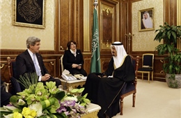 Ngoại trưởng Mỹ tới vùng Vịnh bàn về Iran, Xyri